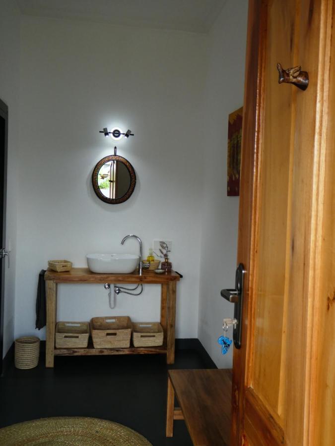 Hakuna Woga Inn Arusha Buitenkant foto