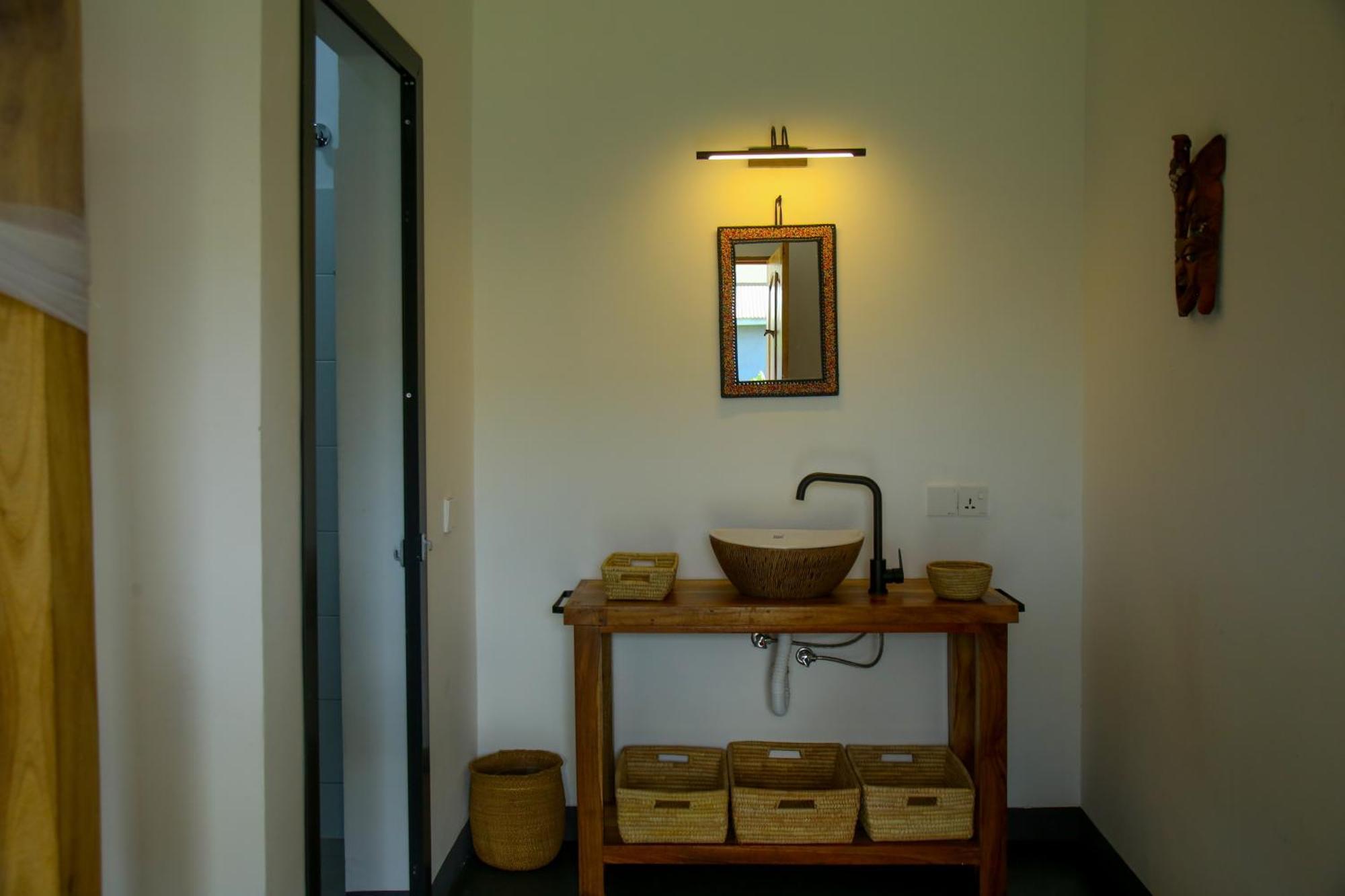 Hakuna Woga Inn Arusha Buitenkant foto